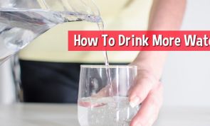 6 Easy Ways to Trick Yourself Into Drinking More Water
