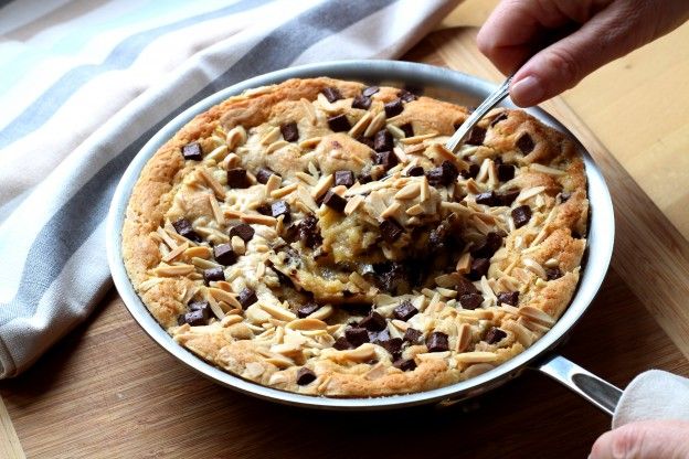 How to easily make a one pan cookie