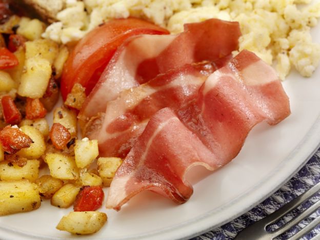 For breakfast, opt for turkey bacon