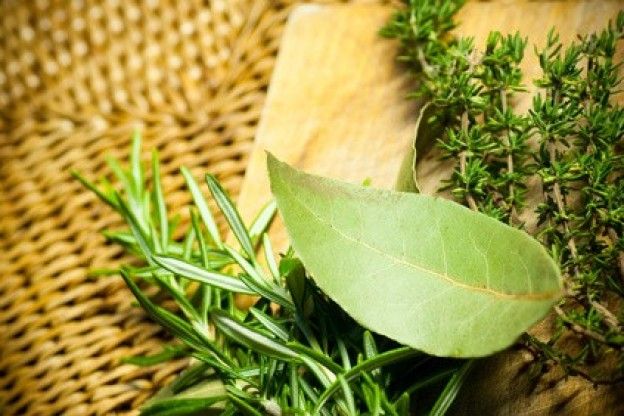 THE BENEFITS OF BURNING A BAY LEAF