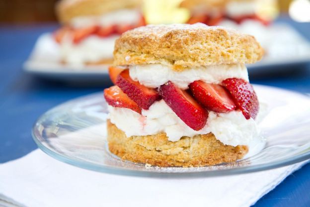 Individual strawberry shortcake