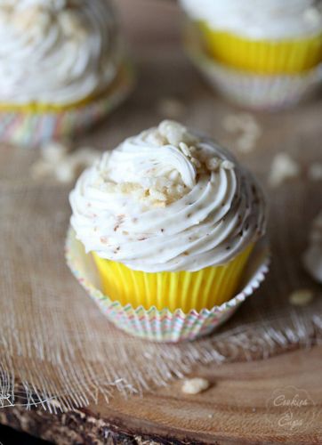 Toasted marshmallow buttercream frosting
