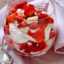 How to make a quick Eton Mess