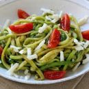 How to make spiralized zucchini pasta with pesto and feta