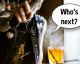 This one trick guarantees to get you served first at a busy bar