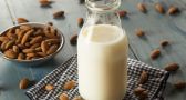 How To Make Delicious Almond Milk At Home