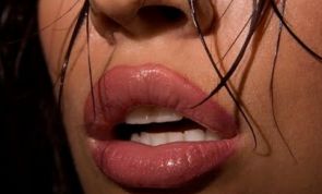 5 things men look at on a first date