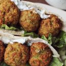 These homemade falafels will make you look forward to Meatless Mondays