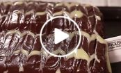 VIDEO: Delicious and easy COOKIE CAKE!