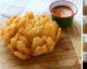 How to make a bloomin' good onion blossom