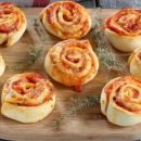 Easy Peasy Pizza Rolls