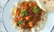 Curry, spice and flavors in Indian cuisine
