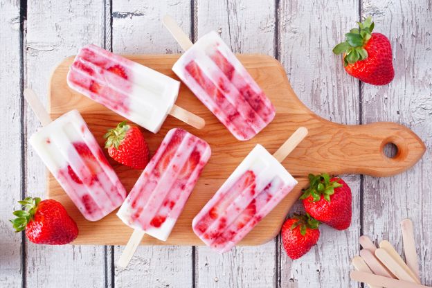 Quick & Healthy Yogurt Berry Popsicles