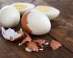 Kitchen HACK: How To Peel A Hard-Boiled Egg In 10 Seconds