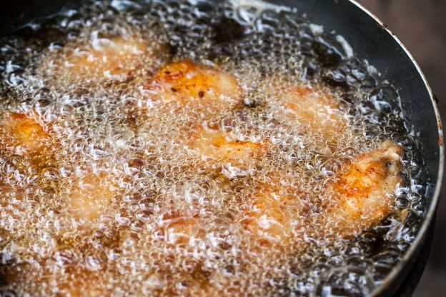 How to reuse frying oil