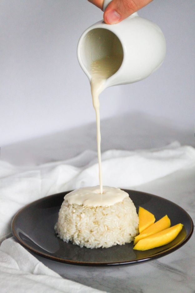 Thai mango sticky rice
