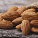 Almonds and WEIGHT LOSS? Here Are 5 Reasons To Eat More Almonds