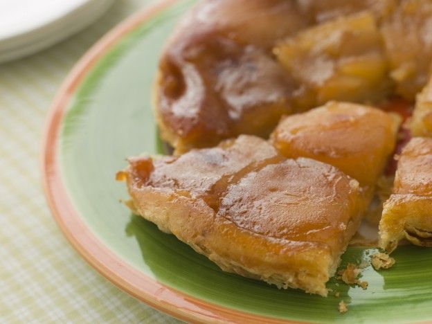 Upside-down apple tart
