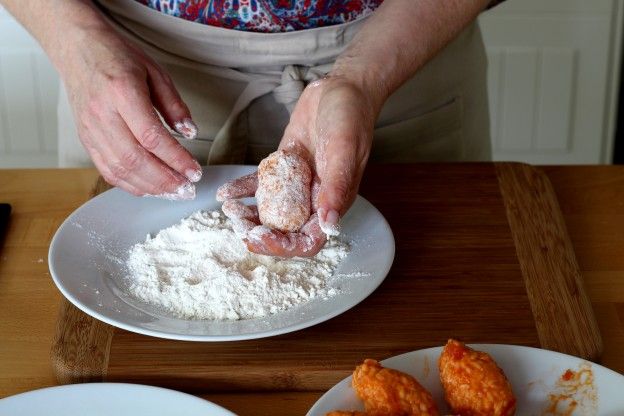 Toss your suppli in flour