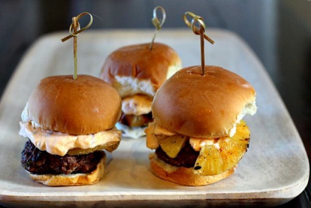 Smokey Sliders With Chipotle Mayo