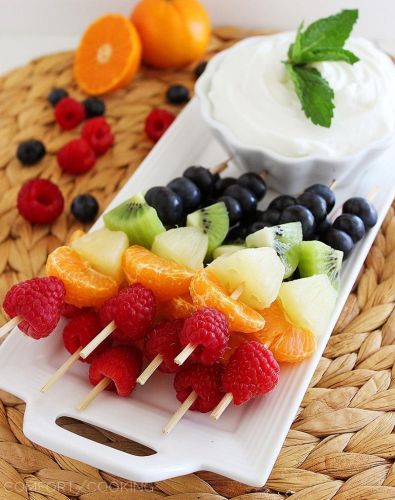 Rainbow Fruit Skewers With Vanilla-Honey Yogurt Dip