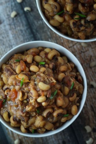 Slow cooked black eyed peas