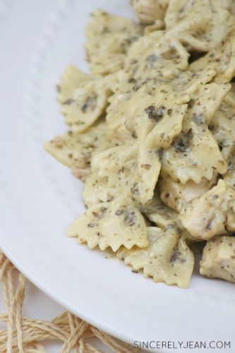 5 ingredient pesto chicken bow tie pasta