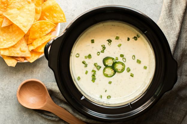 Slow Cooker Queso Verde