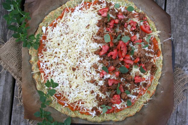 Zucchini crust pizza