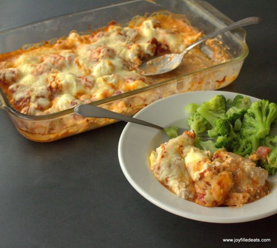 Pizza chicken casserole