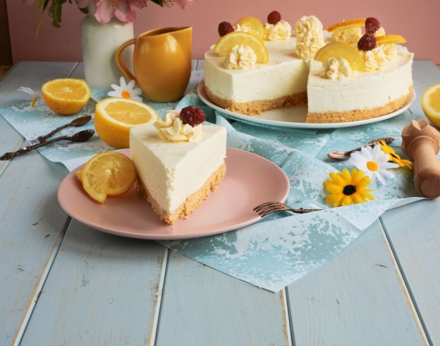 Lemon Cheesecake