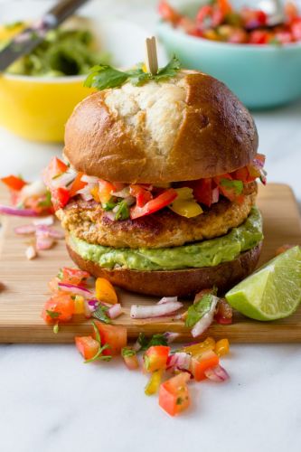 Salsa Chicken Burgers With Cilantro-Avocado Sauce