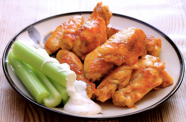 Pressure cooker Buffalo wings