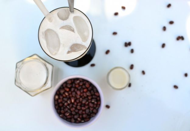 Hong Kong-Style Coconut Red Bean Icy