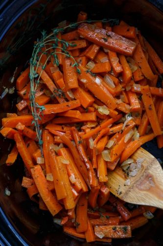 Lemon thyme butter carrots