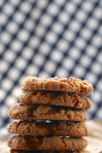 Peanut Butter Bacon and Dark Chocolate Cookies