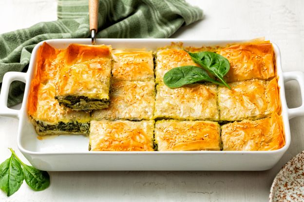 Spinach and Feta Puff Casserole