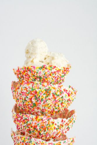 Edible Sprinkle Bowls for Ice Cream