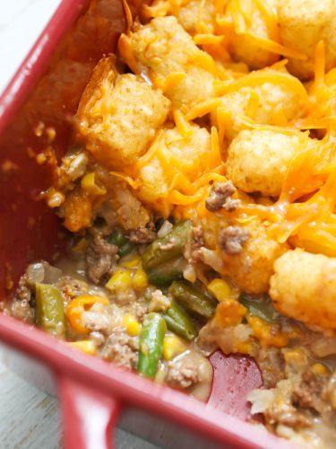 Minnesota: Tater tot hotdish