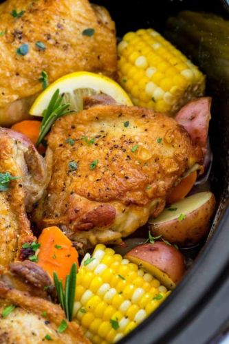 Slow Cooker Chicken Thighs with Vegetables