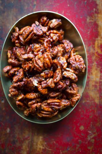 Chocolate chili spiced pecans