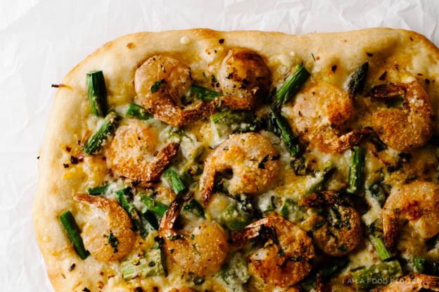 Shrimp Asparagus Pizza