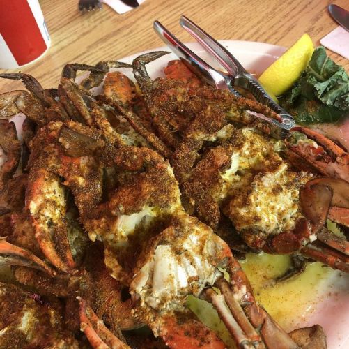 Alex's Seafood Restaurant & Clam Bar - New Castle, Delaware