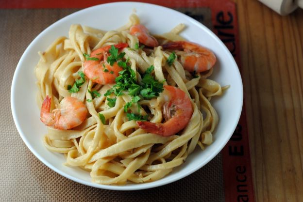 Tagliatelle with Shrimp and Champagne Butter Sauce