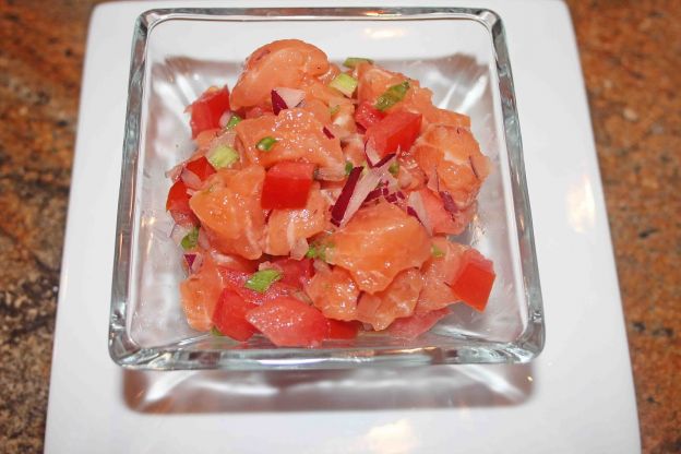 Lomi Lomi Hawaiian Salmon Salad