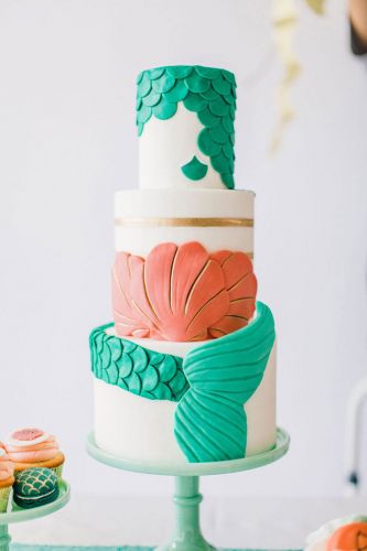FUN, Quirky Wedding Cakes
