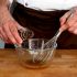 Prepare the vinaigrette