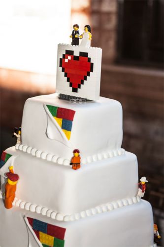 FUN, Quirky Wedding Cakes