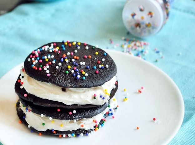 Ice cream sandwich pancakes
