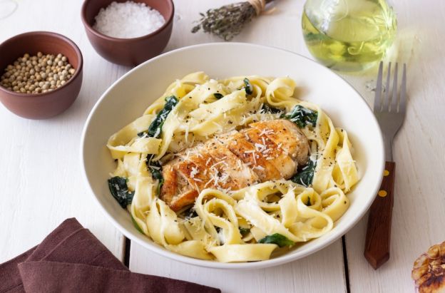 Chicken Alfredo Pasta